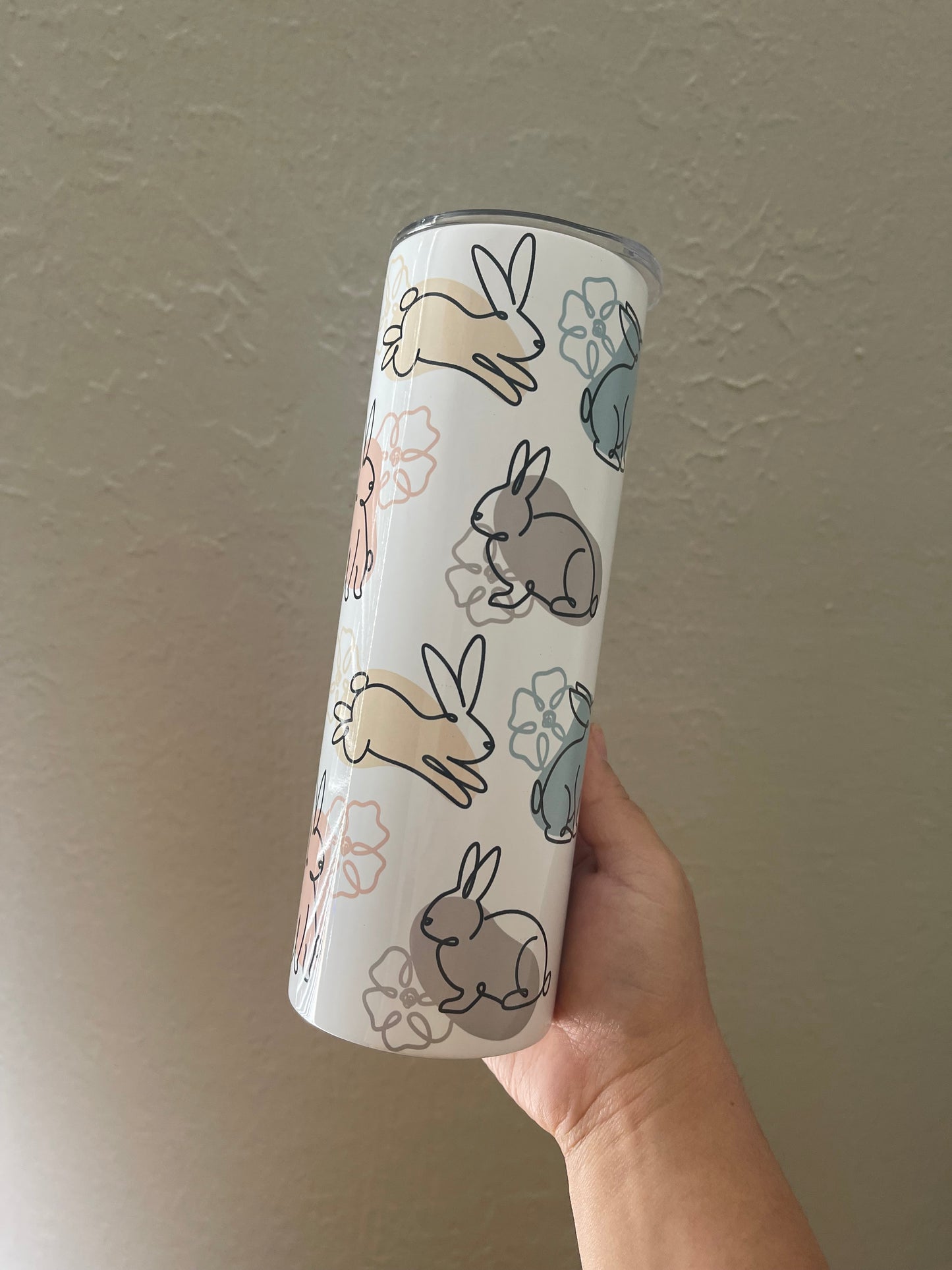 Pastel bunny tumbler 20oz