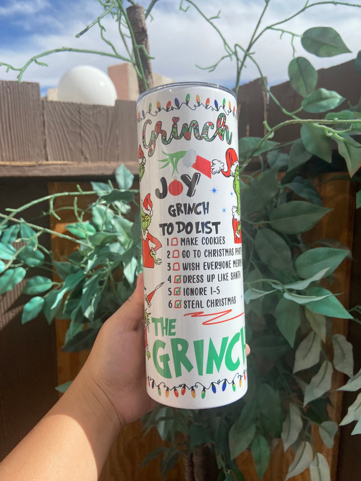 Grinchy 20oz tumbler to do list