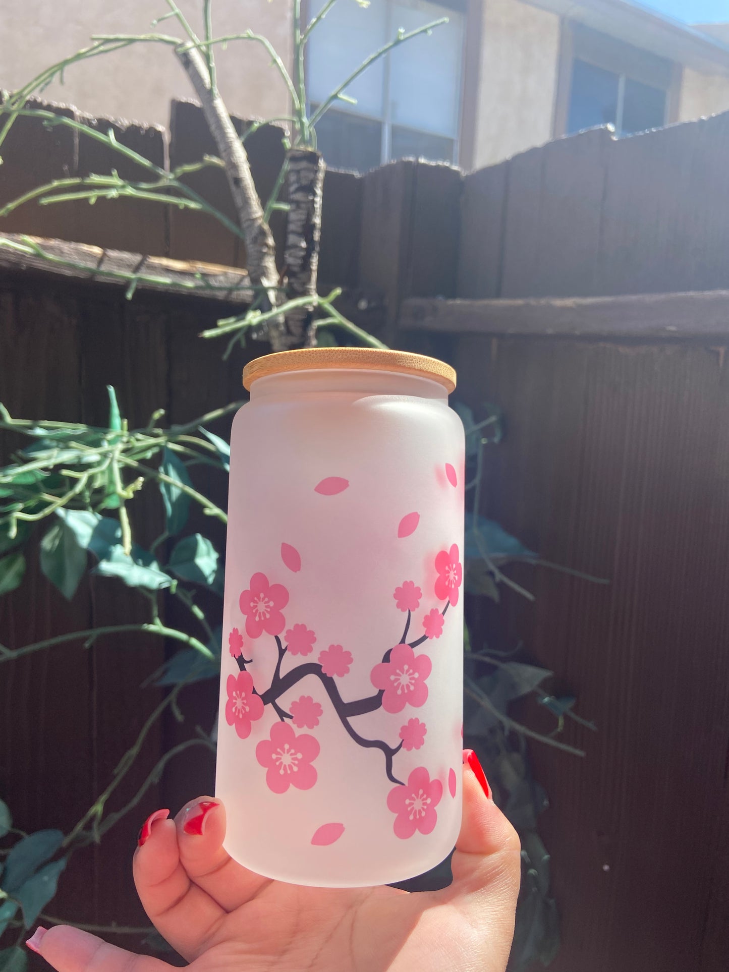 HK Japanese cherry blossoms 16oz glass can