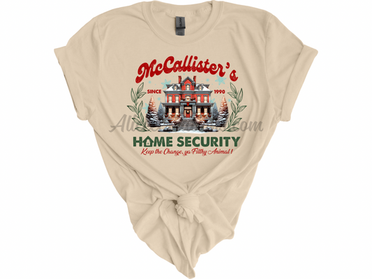 McCallister’s home security Christmas tee