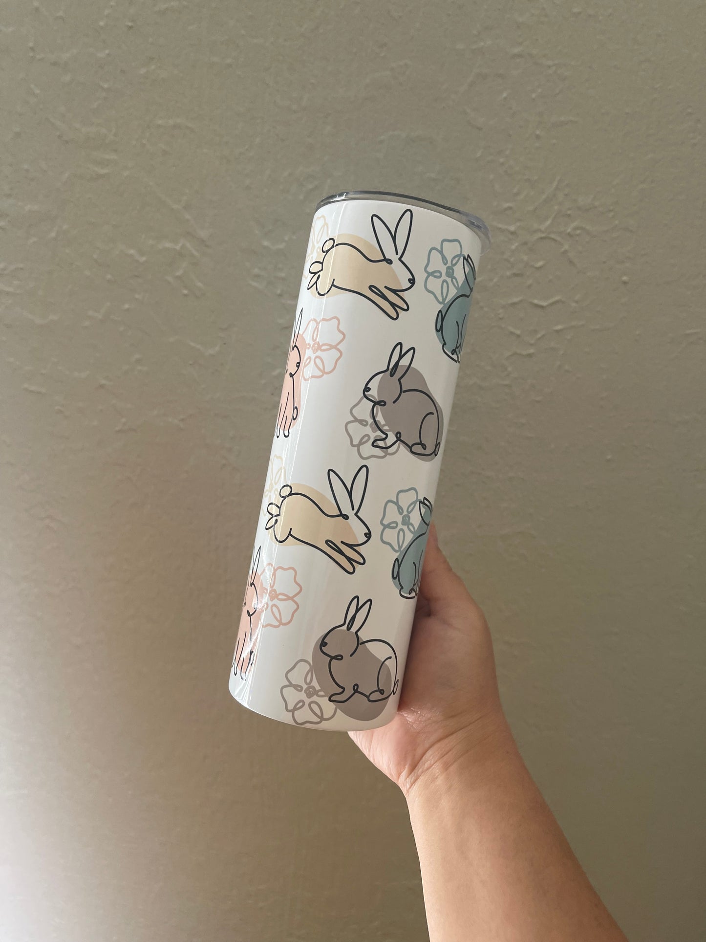 Pastel bunny tumbler 20oz